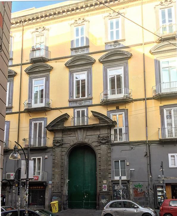 Mansarda Bellini 84 * Napoli