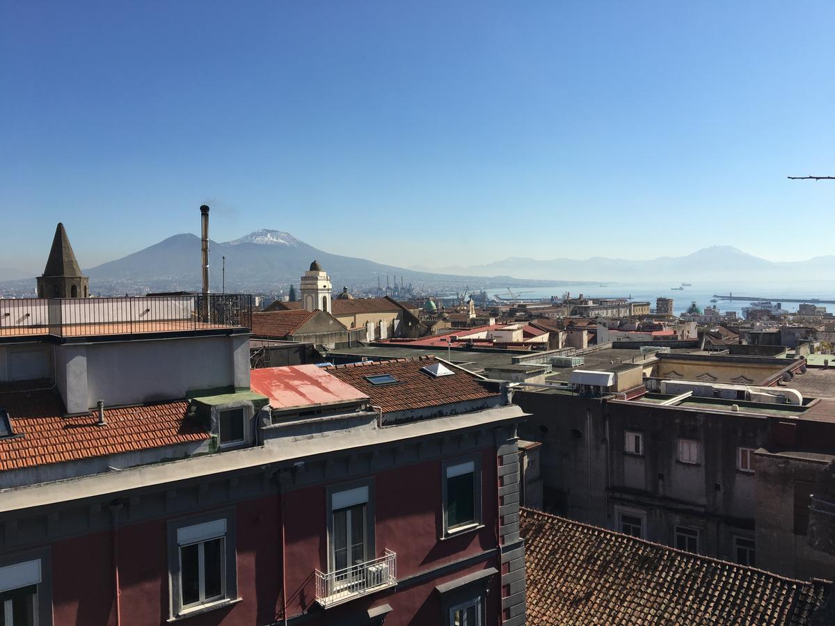 Mansarda Bellini 84 * Napoli